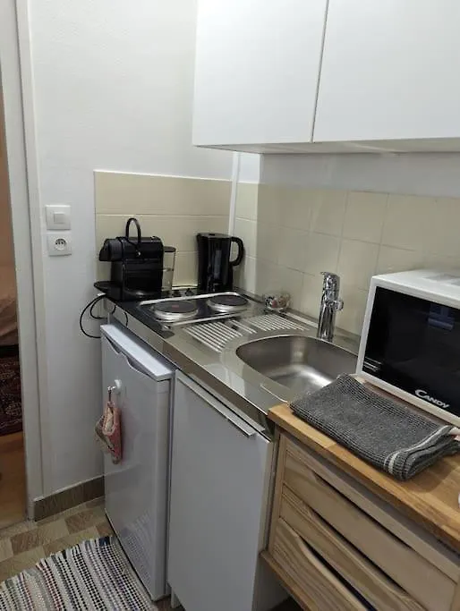 Appart Authentique Et Confortable - Marais Paris Apartment